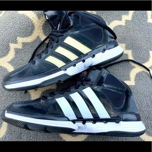 Adidas mid ankle shoes